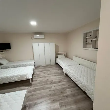 Prenociste-apartmani Laki S Kula