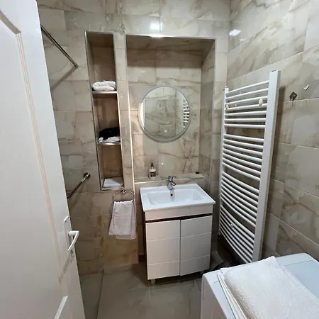 Prenociste-apartmani Laki S