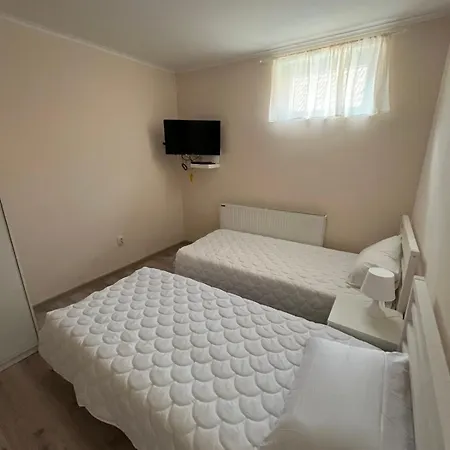 Apartament Prenociste-apartmani Laki S Kula